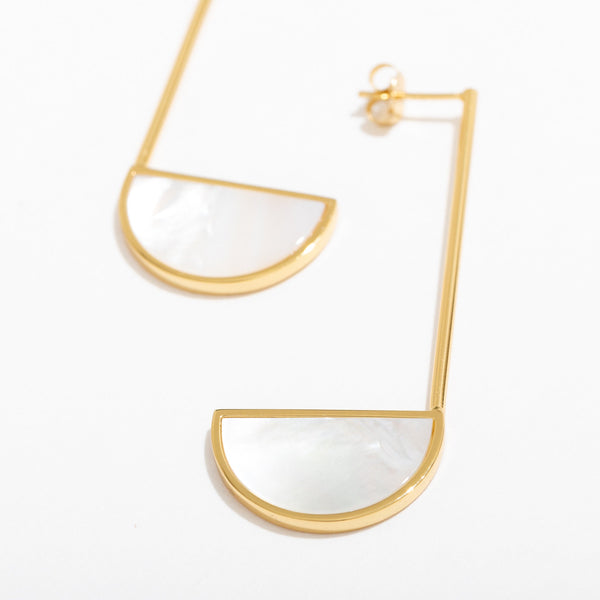 Nova Pearl Earrings